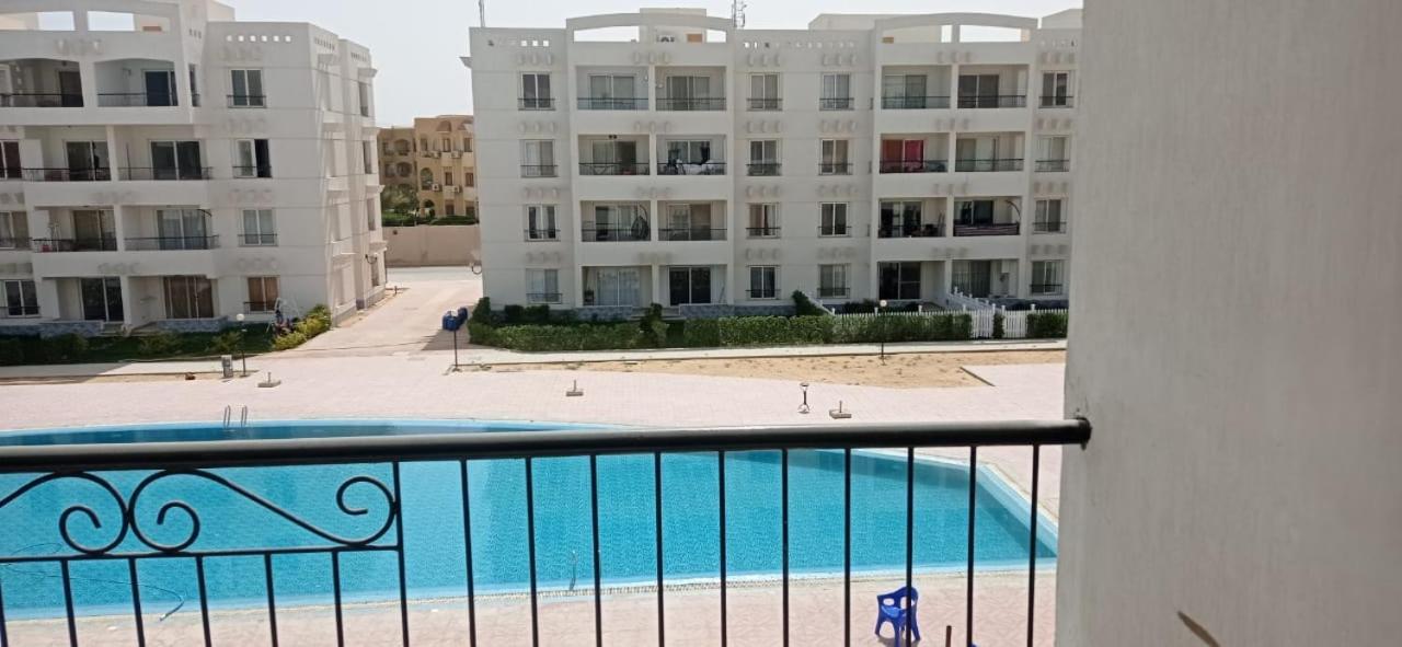 Palmera Beach Chalet - Families Only Apartment Ain Sukhna Exterior photo